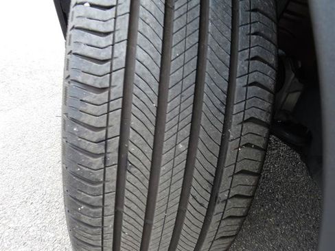 Used 2026 Mercedes-Benz GLC 300 4MATIC image 23