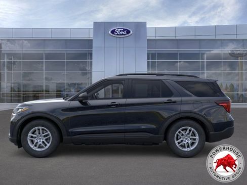 New 2026 Ford Explorer Active RWD image 4