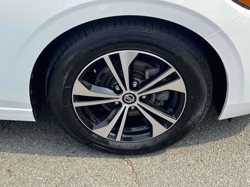 Used 2023 Nissan Sentra SV FWD image 6