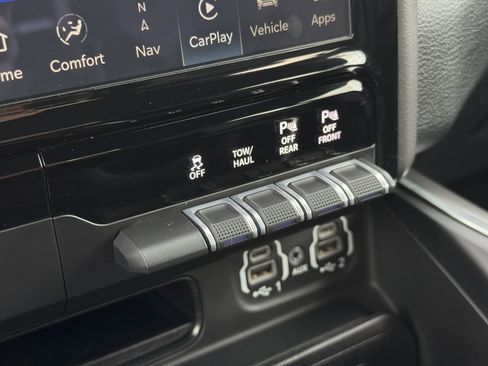 Used 2022 RAM 1500 Laramie image 31