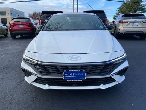 Certified 2025 Hyundai Elantra Sport image 3