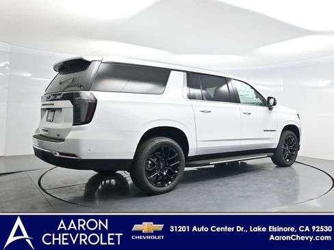 New 2026 Chevrolet Suburban LT w/ Comfort Package AWD/4WD image 55