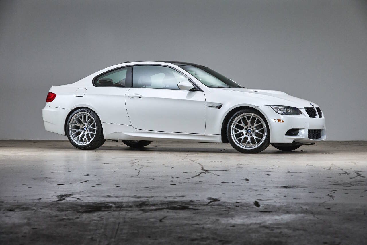 Used 2013 BMW M3 Coupe RWD image 1