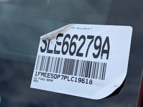 Certified 2023 Ford Bronco Outer Banks w/ Sasquatch Package image 31