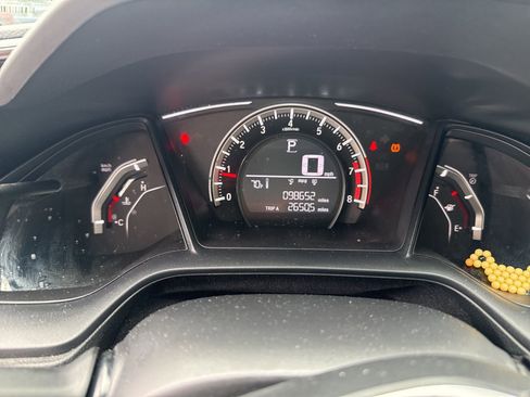 Used 2018 Honda Civic LX image 3