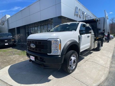 Certified 2023 Ford F550 4x4 Regular Cab Super Duty image 4