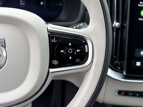 New 2026 Volvo XC90 T8 Ultra w/ Protection Package Premier AWD/4WD image 13