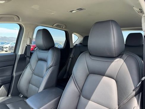 Certified 2025 MAZDA CX-5 AWD 2.5 S w/ Select Package image 17