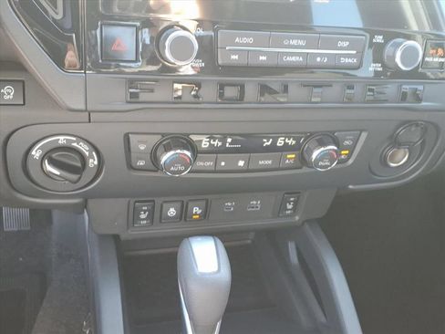 New 2026 Nissan Frontier SV w/ SV Convenience Package AWD/4WD image 18