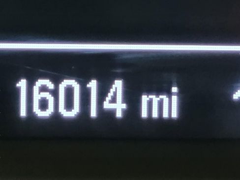 Used 2023 Chevrolet TrailBlazer LT image 2