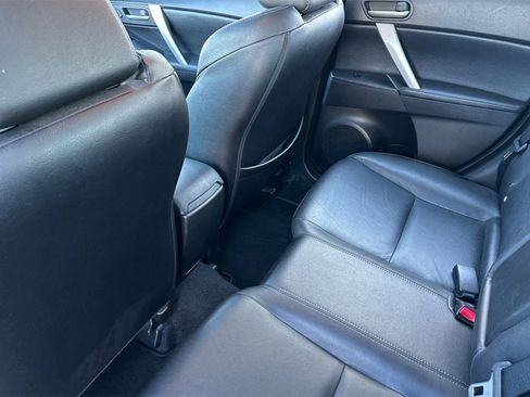 Used 2012 MAZDA MAZDA3 i Grand Touring image 9