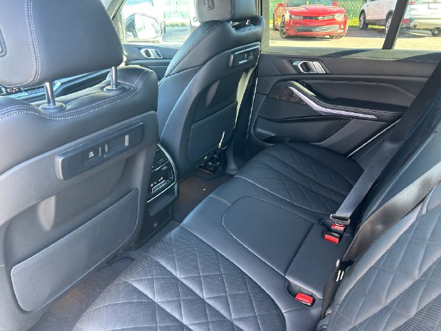 Used 2023 BMW X5 xDrive40i w/ Premium Package AWD/4WD image 32