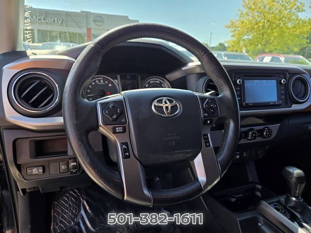 Used 2018 Toyota Tacoma SR5 RWD image 10
