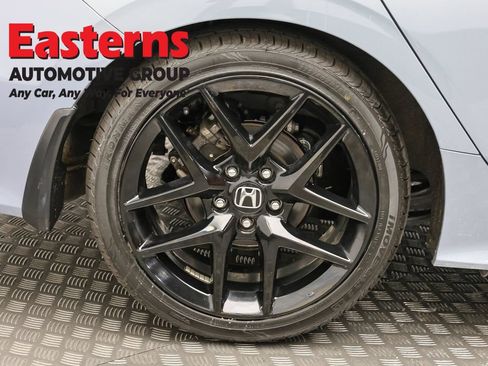 Used 2024 Honda Civic Sport image 28