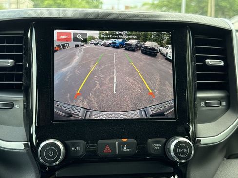 New 2026 RAM 1500 Express AWD/4WD image 28