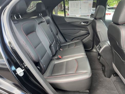 Used 2022 Chevrolet Equinox RS w/ RS Leather Package AWD/4WD image 19