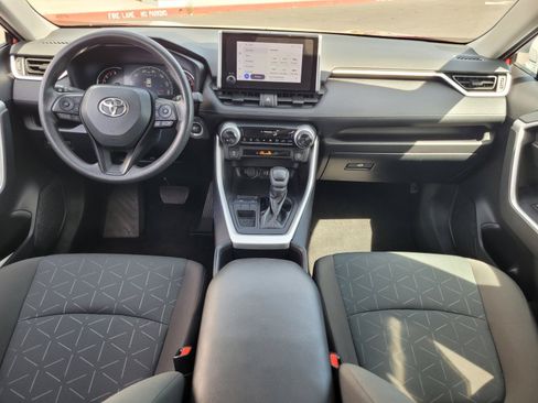 Used 2023 Toyota RAV4 XLE FWD image 15