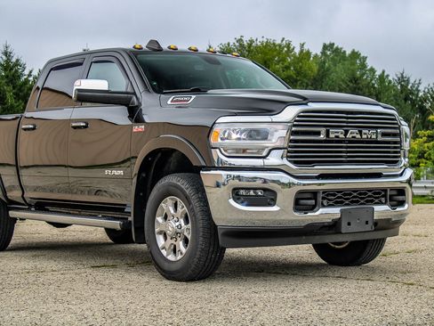Used 2021 RAM 2500 Laramie w/ Snow Chief Group AWD/4WD image 48