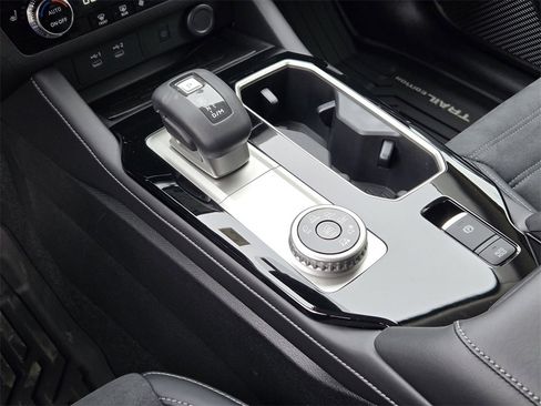 New 2026 Mitsubishi Outlander Trail Edition image 16