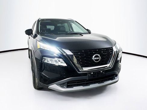 Certified 2023 Nissan Rogue SV w/ SV Premium Package image 28