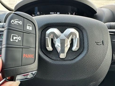 New 2025 RAM ProMaster 2500 w/ Power Group image 38