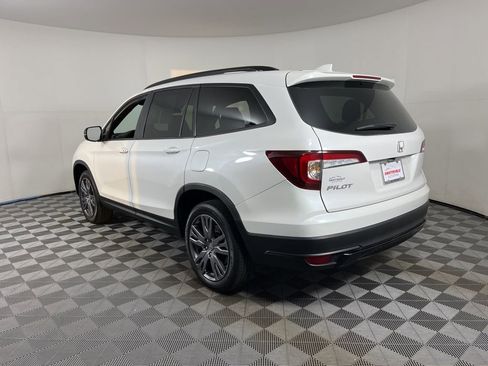 Used 2022 Honda Pilot Sport image 3