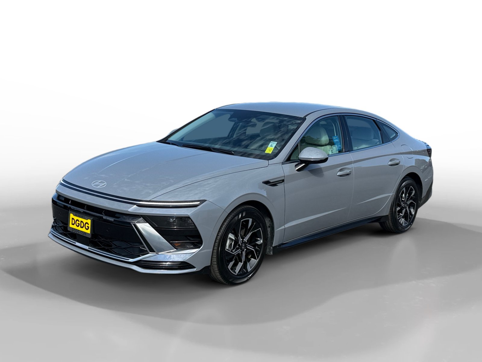Certified 2025 Hyundai Sonata SEL AWD/4WD image 1