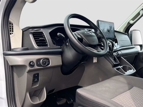Used 2024 Ford Transit 350 XLT image 9