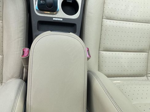 Used 2009 Mercury Sable Premier FWD image 8