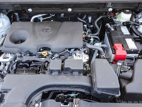 New 2025 Toyota RAV4 XLE image 13