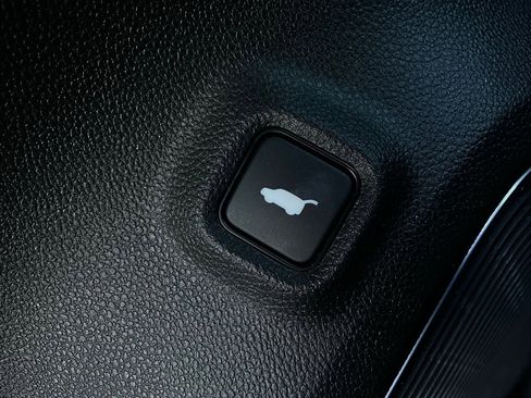 Used 2023 Acura MDX A-Spec image 26