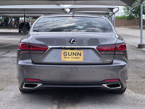 Used 2022 Lexus LS 500 AWD w/ Interior Upgrade Package image 4