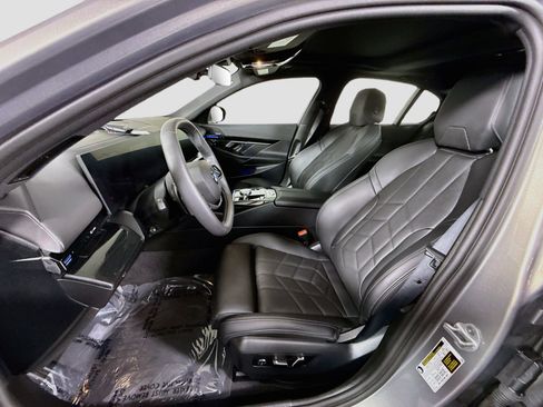 Used 2026 BMW 530i RWD image 22