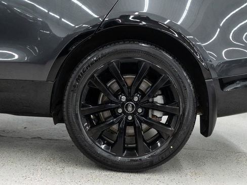 Used 2023 Land Rover Discovery S R-Dynamic image 47