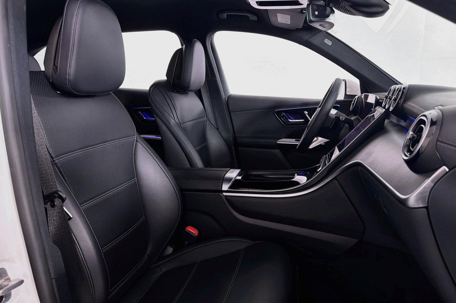 Certified 2025 Mercedes-Benz GLC 350e 4MATIC image 8