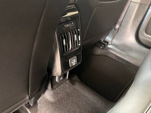 New 2026 Jeep Compass Latitude AWD/4WD image 26