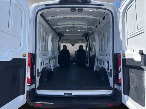 Used 2025 Ford Transit 250 148 Medium Roof image 23