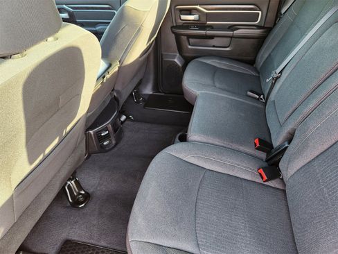 Used 2024 RAM 2500 Big Horn w/ Sport Appearance Package image 41