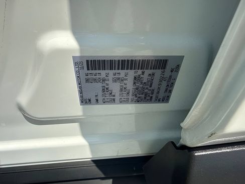 Used 2023 Nissan Rogue SV FWD image 25