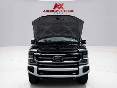 Used 2022 Ford F250 Platinum w/ FX4 Off-Road Package AWD/4WD image 56
