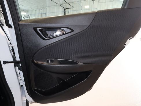 Used 2025 Chevrolet Malibu LT FWD image 19