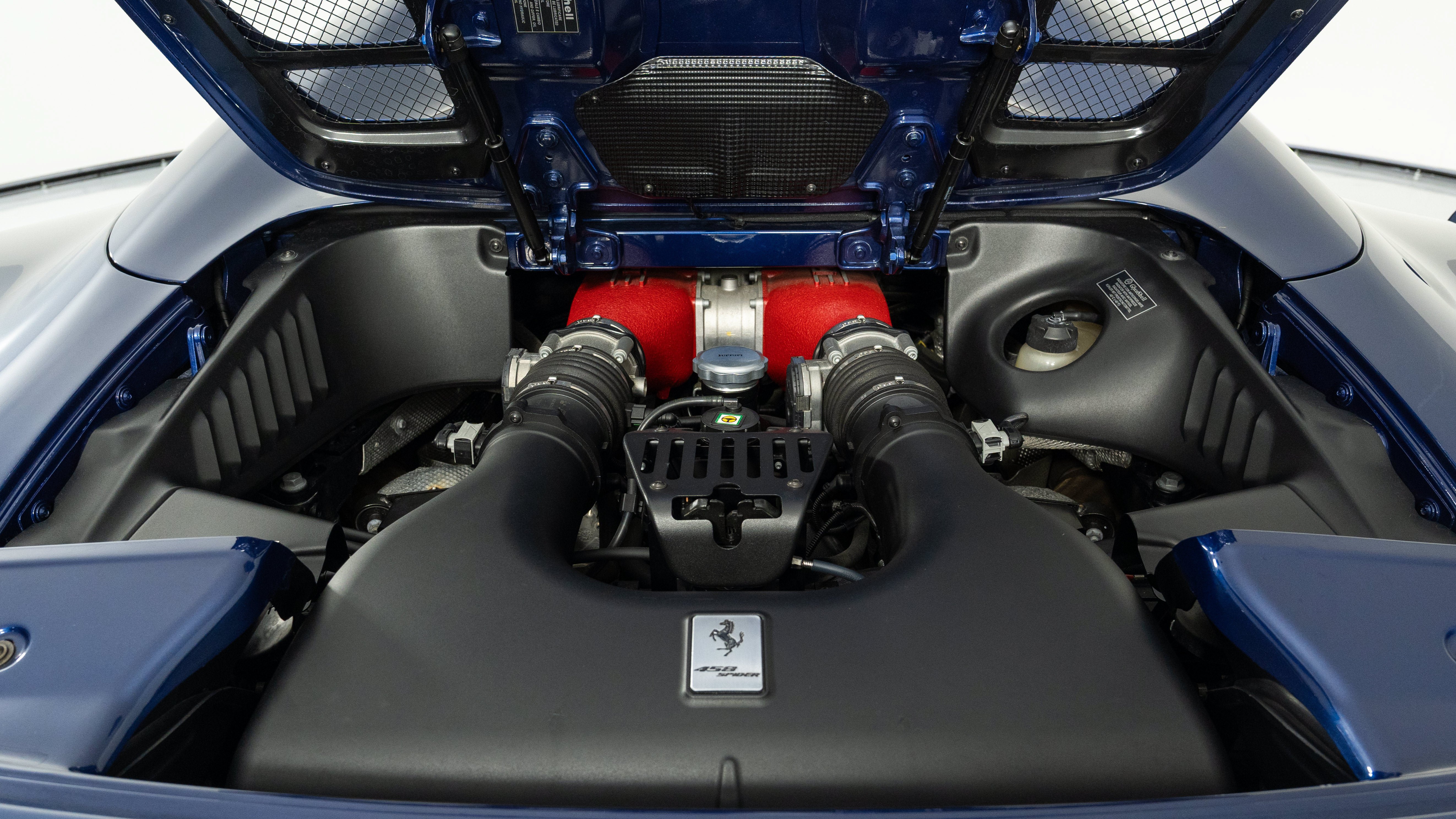 Certified 2013 Ferrari 458 Spider RWD image 48