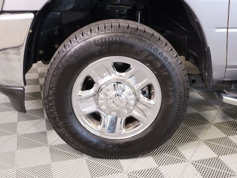 Used 2022 RAM 2500 Big Horn AWD/4WD image 16