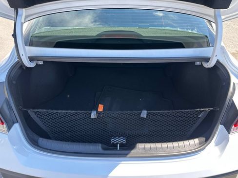 Certified 2025 Hyundai Elantra Sport FWD image 22