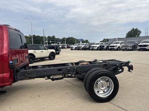 Used 2024 Ford F550 4x4 SuperCab Super Duty image 5
