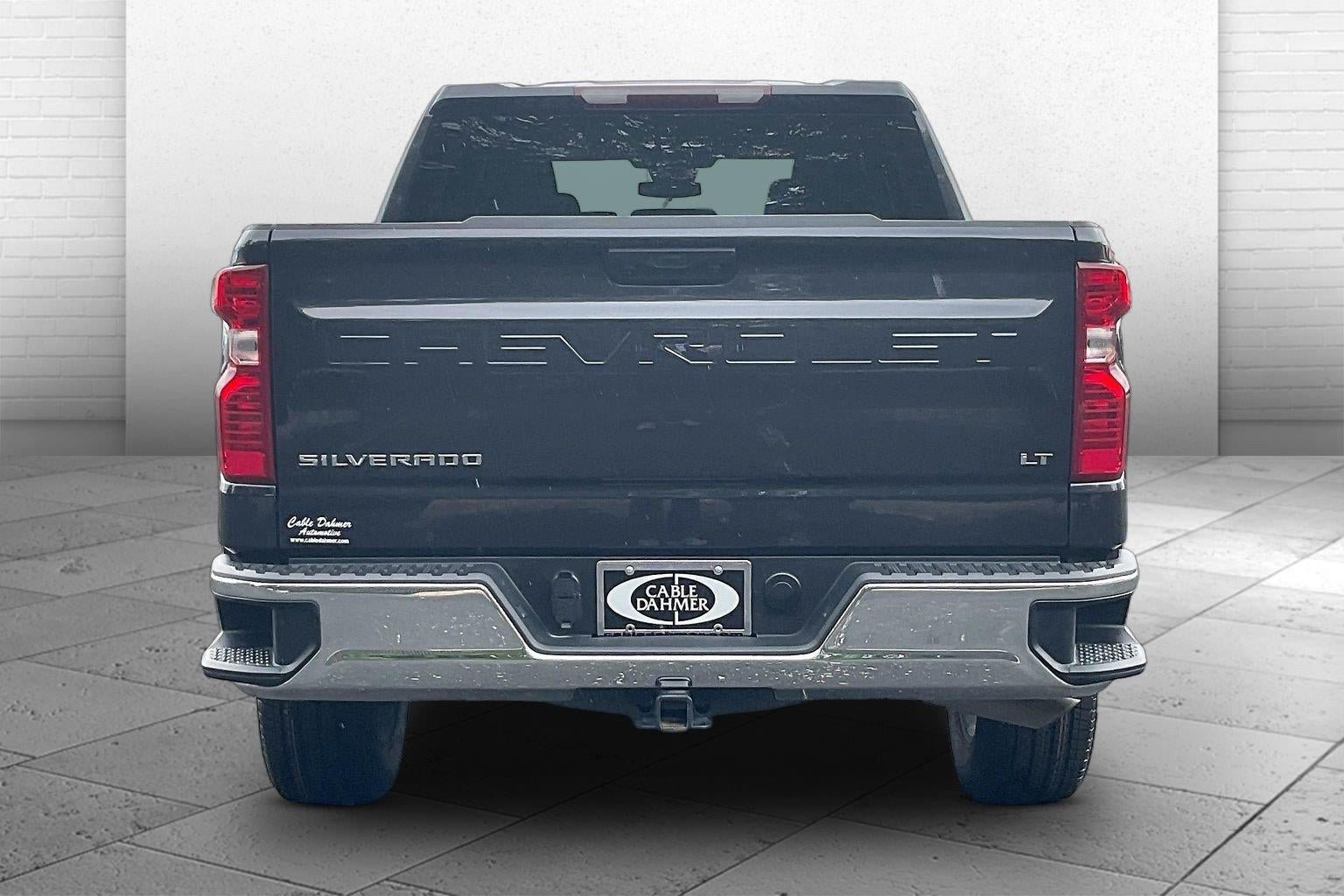 Used 2024 Chevrolet Silverado 1500 LT AWD/4WD image 3
