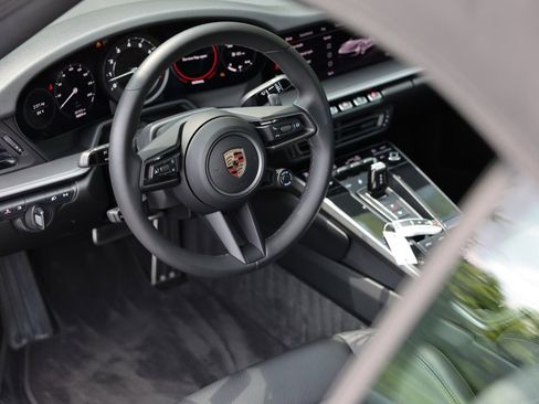 Used 2023 Porsche 911 Carrera 4S w/ Sport Package image 48