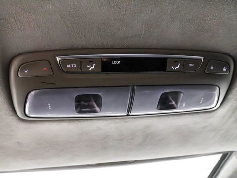 Used 2022 Kia Telluride SX w/ SX Prestige Package image 42