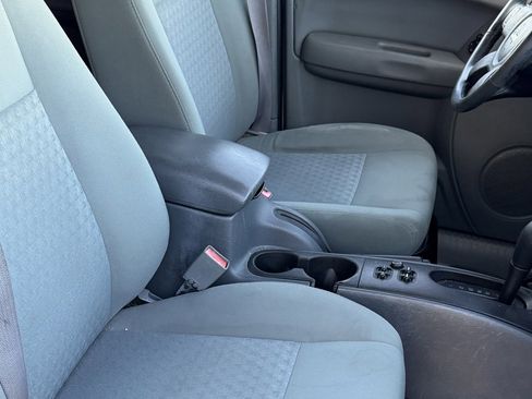 Used 2007 Jeep Liberty Sport image 14