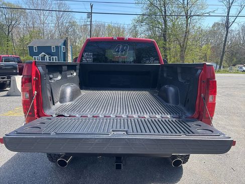 Used 2011 Chevrolet Silverado 1500 LT w/ Interior Plus Package AWD/4WD image 18
